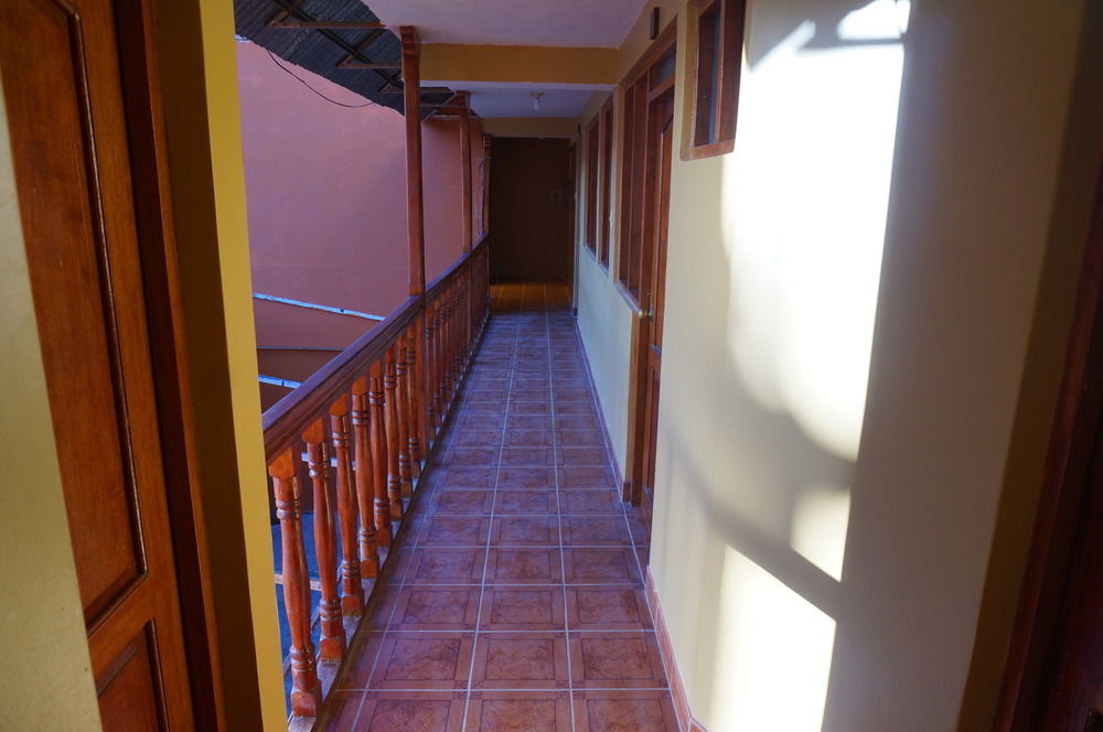 Wasi Away Hostel Ollantaytambo Exterior foto